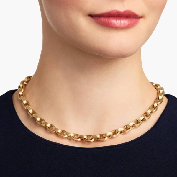 18.5" Textured Oval Link Necklace in 14K Yellow Gold - Image 4